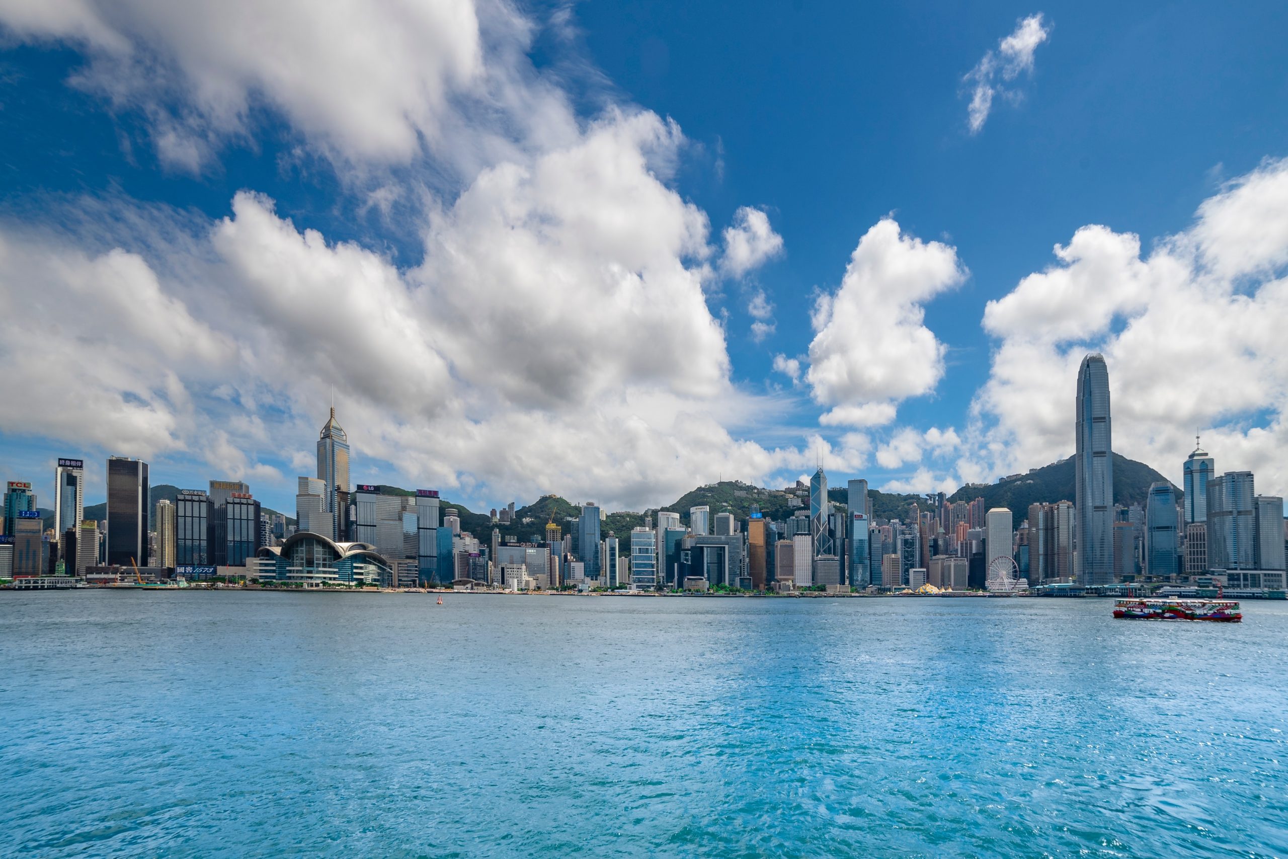 2020年の香港と海外銀行