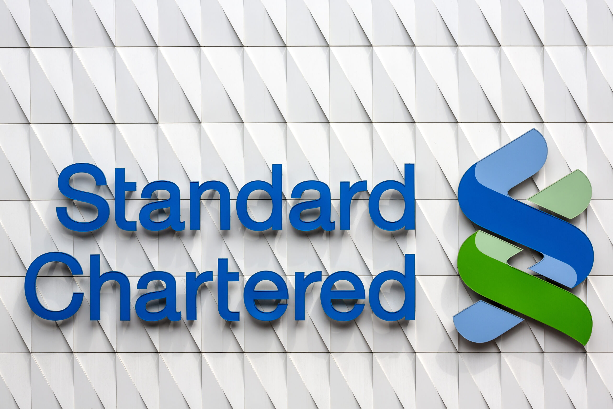 Standard Chartered Bank口座から出金できない